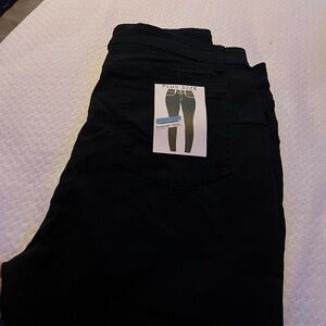 Black swankaposh viral jeans